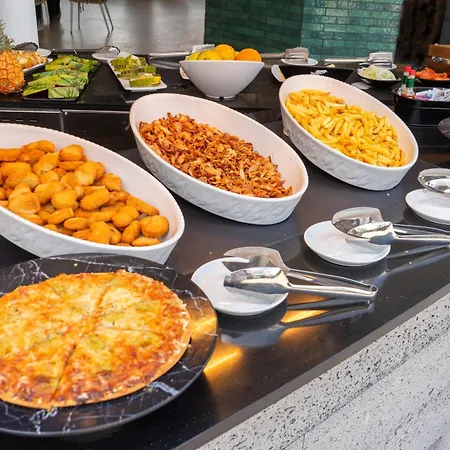 Bakour Lanzarote Splash Hotel 4*