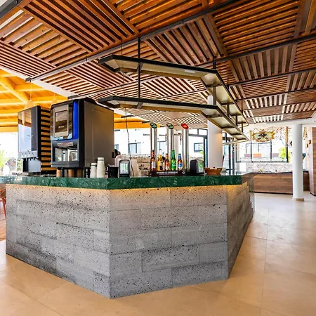 Bakour Lanzarote Splash Πουέρτο Ντελ Κάρμεν